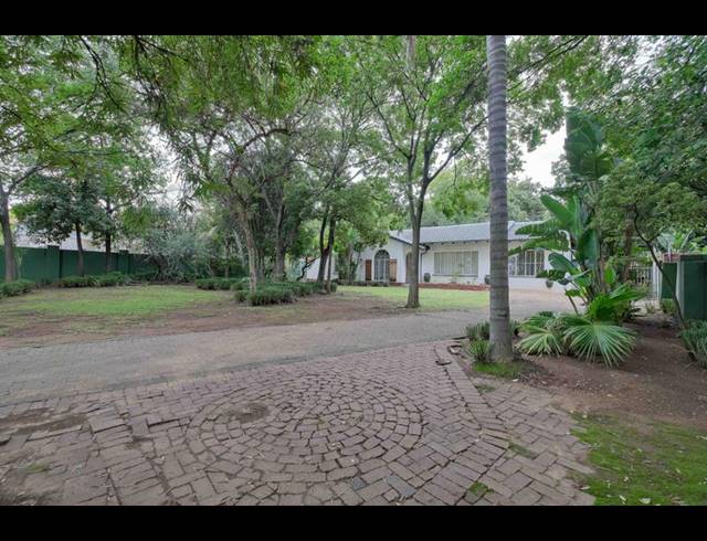 3 BEDROOM HOUSE FOR SALE IN CONSTANTIA PARK
